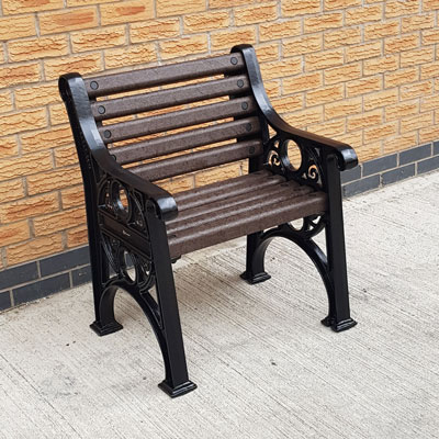Lowther™ Parkstol Tillverkad av återvunnet material
